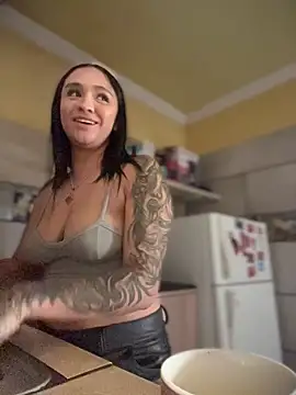 Isabella-Teen webcam