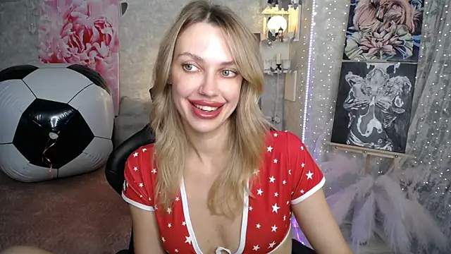 NickyAdamidi webcam
