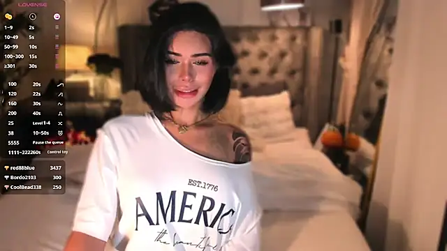 Kivendy - Trans webcam sex chat