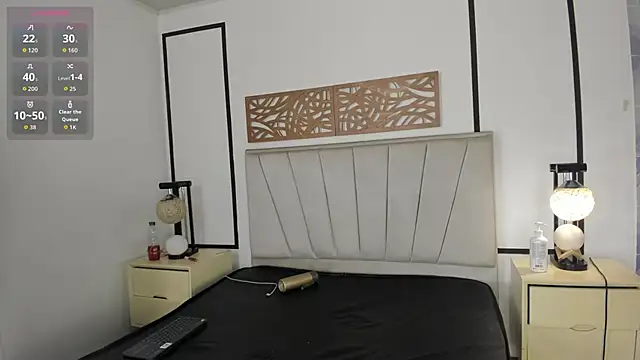 LunaAndDante webcam