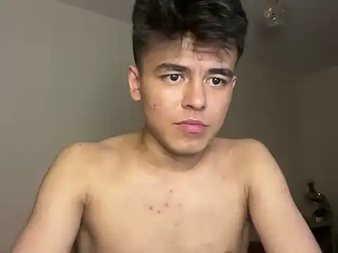 toddwarren (M twink) - take off shirt
