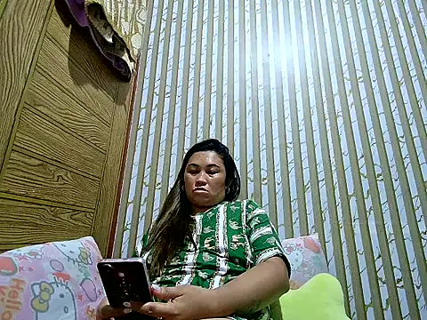 Lonely_Heart webcam