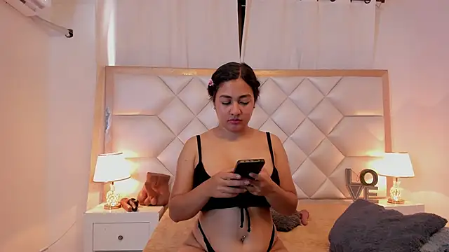 brittany069 webcam