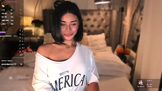 ParisianDoll webcam