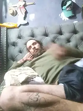 hairy_mannn webcam