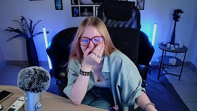 lanafitch webcam