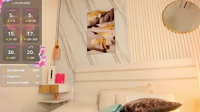 Afro_Luna webcam