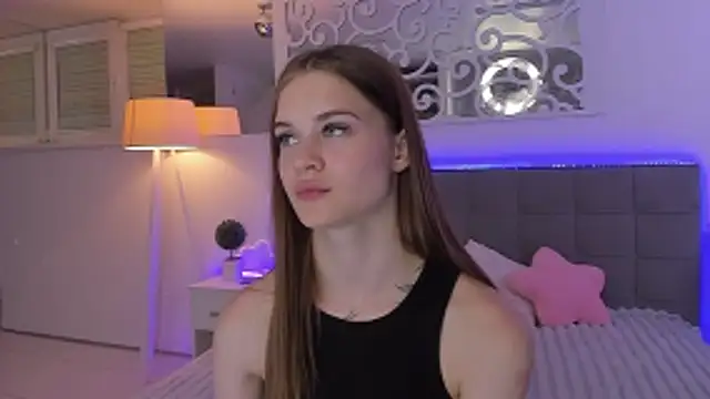 LuisaClover webcam