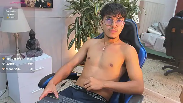 kai_storn webcam