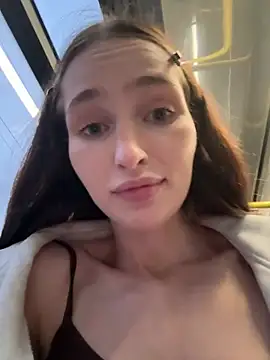 -missbehaving- webcam