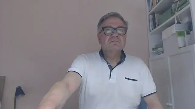YOU6me webcam