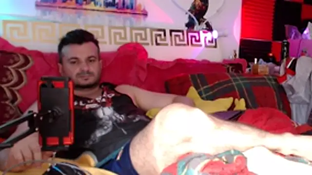 KingOfSinRO69 webcam