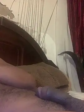 dmanl (Ask my age) - Cum make me Cum tip tip