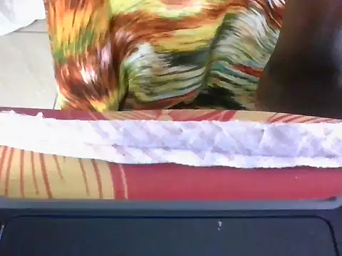 bedroombullyh - Bedroombullyh's free webcam - UK Sex Cams