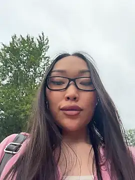 trytomakememoam webcam