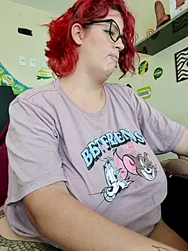 Escarlate4you_ webcam