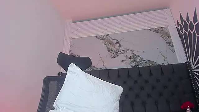 RoseCassie webcam