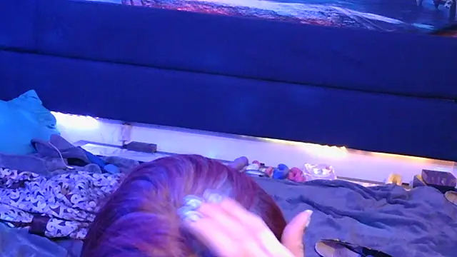 BusyB1983 webcam