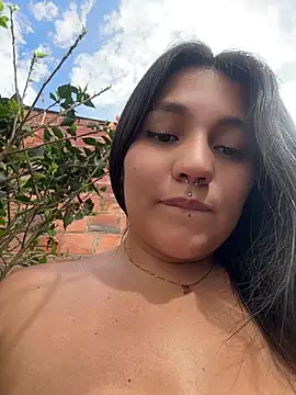 Emily_Gomezz webcam