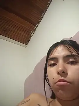 Amaranthaa_222 webcam