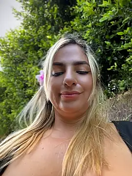 sammyqueenx21 webcam