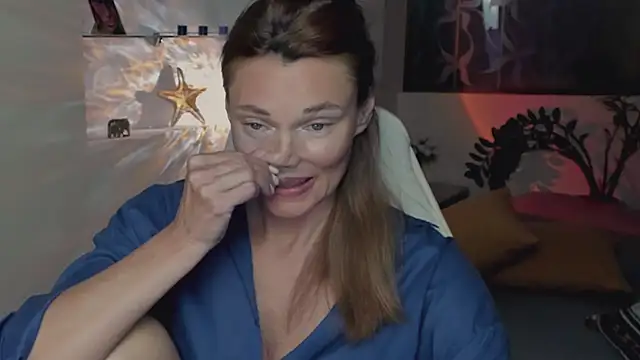 MistyBarnes webcam