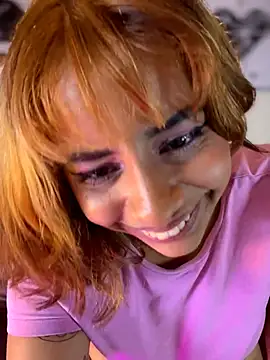 LeylaKnox webcam