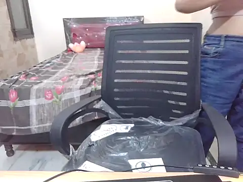 Bold-Divya1 webcam