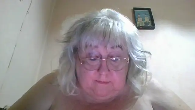 Lala-Love56 webcam