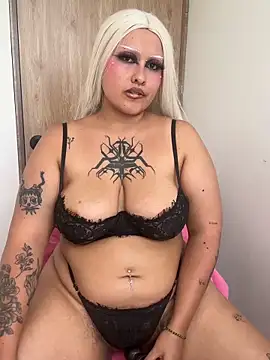 pinkbaddie777 webcam