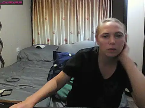 JenniDeep webcam
