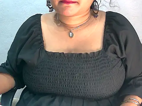 Saniya_K2 webcam