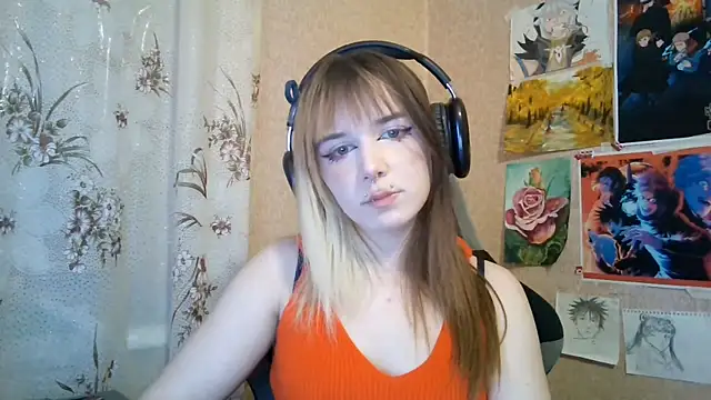 MilaTyan webcam