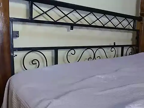 Miss_Cathyy webcam