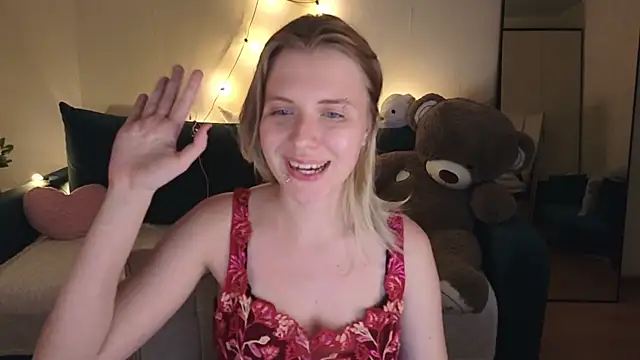 Viki_Charm webcam