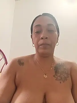 candelahot10 webcam
