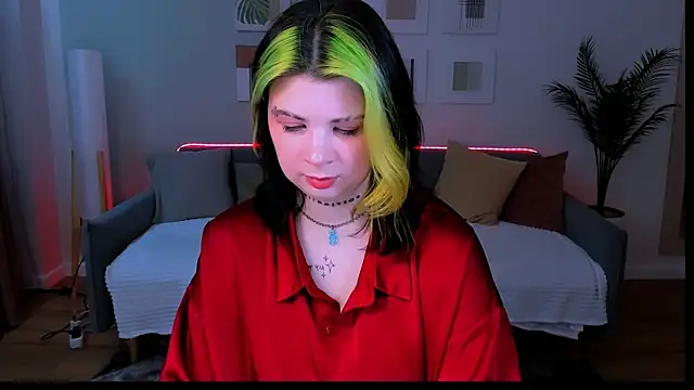 AliceSpencery webcam