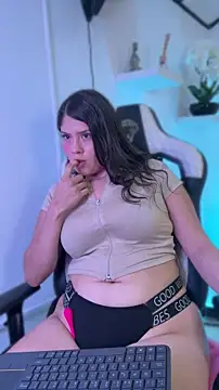 isis_cute_ webcam