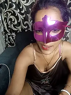 REVA_DARLING webcam
