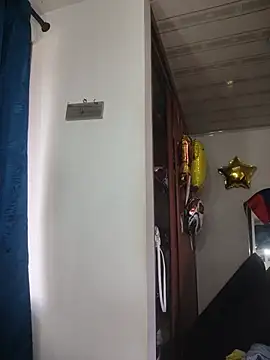 LaurenWelly_ webcam