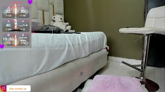 Mia_scarlet69 webcam