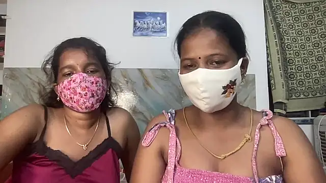 Tamil_Sajitha webcam