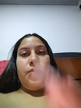 esmeralda_jadees webcam