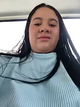 Kendra-daring webcam