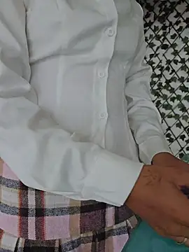 Kitty_San_xXx webcam