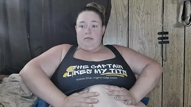 ladylynn13 webcam