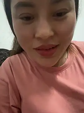 Lina-Naughty webcam