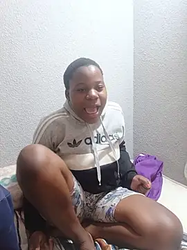 ShyBabe_07 webcam