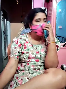 Rulali_44 webcam