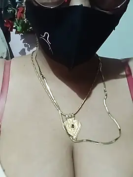 ShilpaSharma webcam